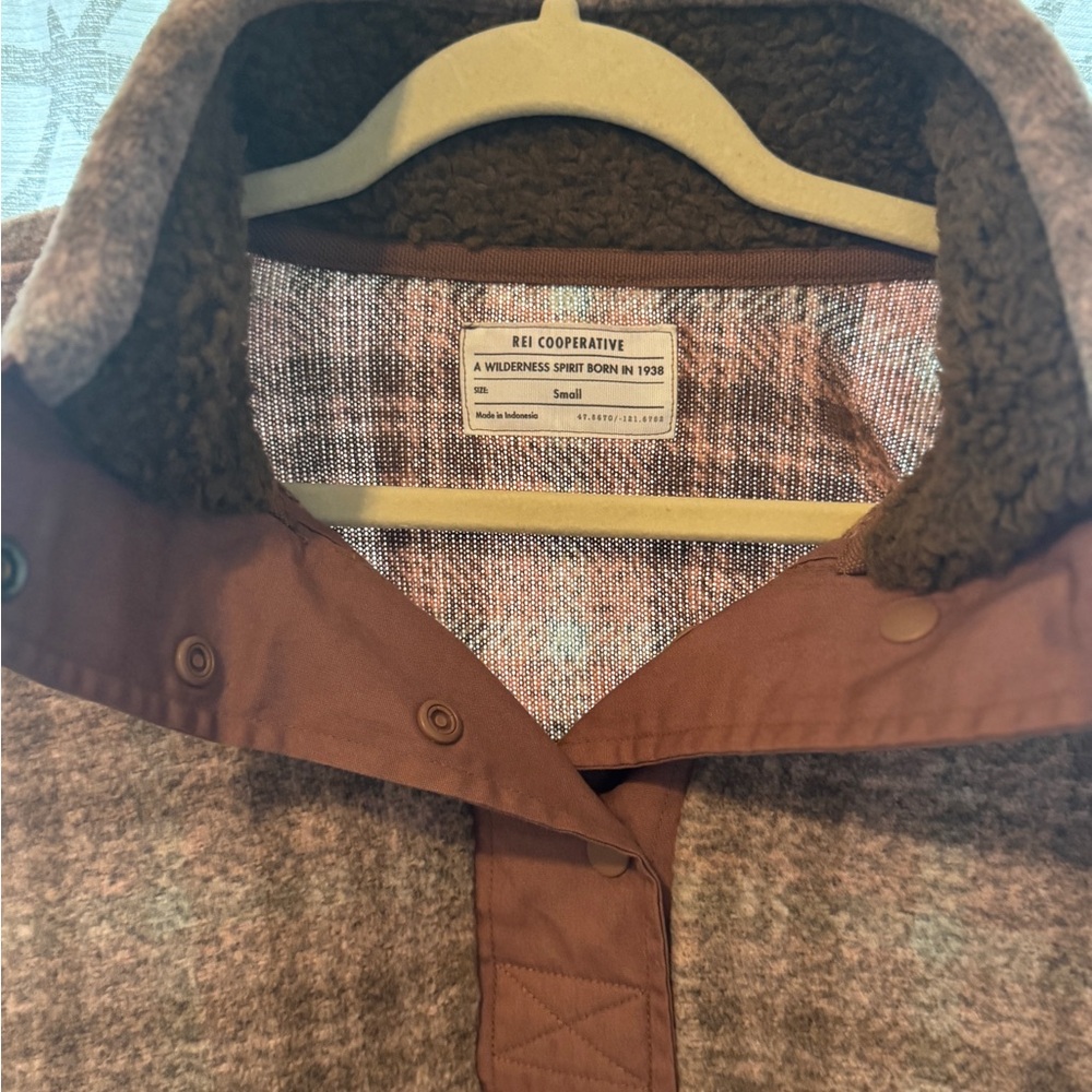 REI Women's Noreland Lightweight Sweater Jacket
